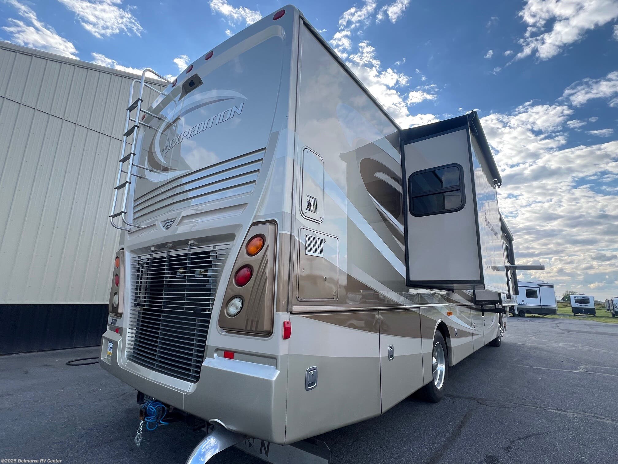 Contact us now about this 2013 Fleetwood Expedition 38S! 2013 Expedition 38S by Fleetwood from Delmarva RV Center (Milford North) in Milford North, Delaware