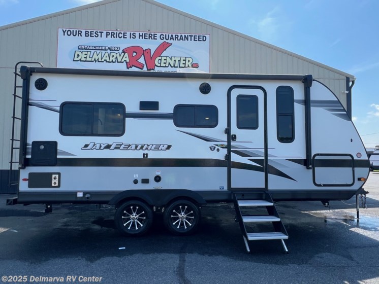Email now about this 2023 Jayco Jay Feather 19MRK! Used 2023 Jayco Jay Feather 19MRK available in Milford, Delaware