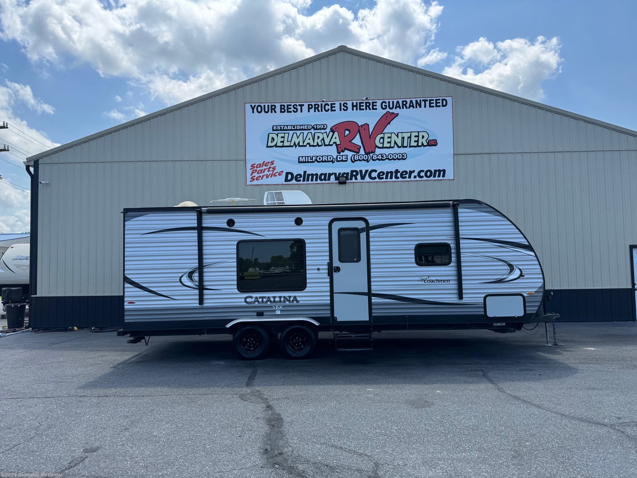 Email now about this 2018 Coachmen Catalina SBX 231RB! Used 2018 Coachmen Catalina SBX 231RB available in Milford, Delaware