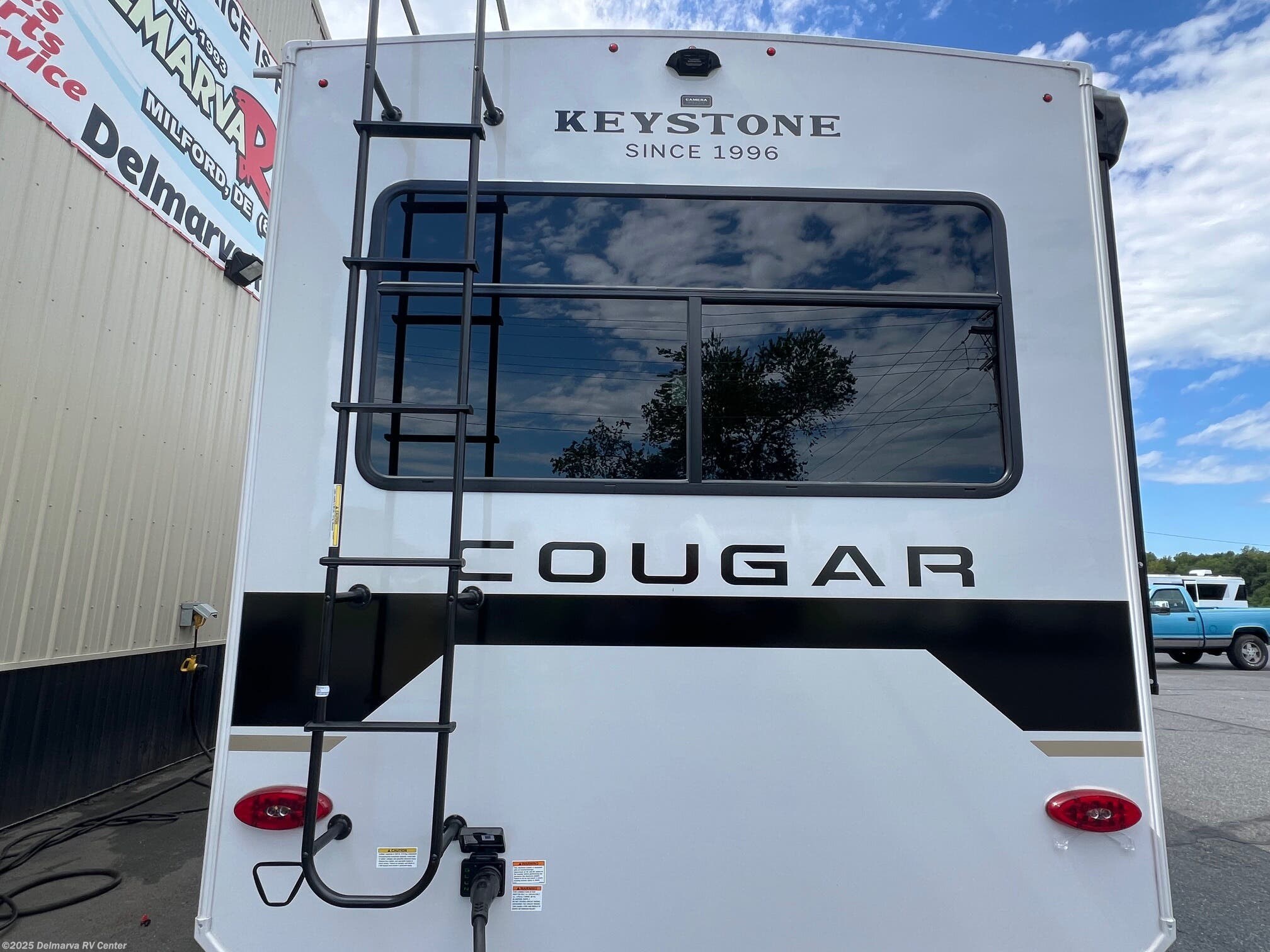 Contact us now about this 2026 Keystone Cougar Half-Ton ! 2026 Cougar Half-Ton by Keystone from Delmarva RV Center (Milford North) in Milford North, Delaware