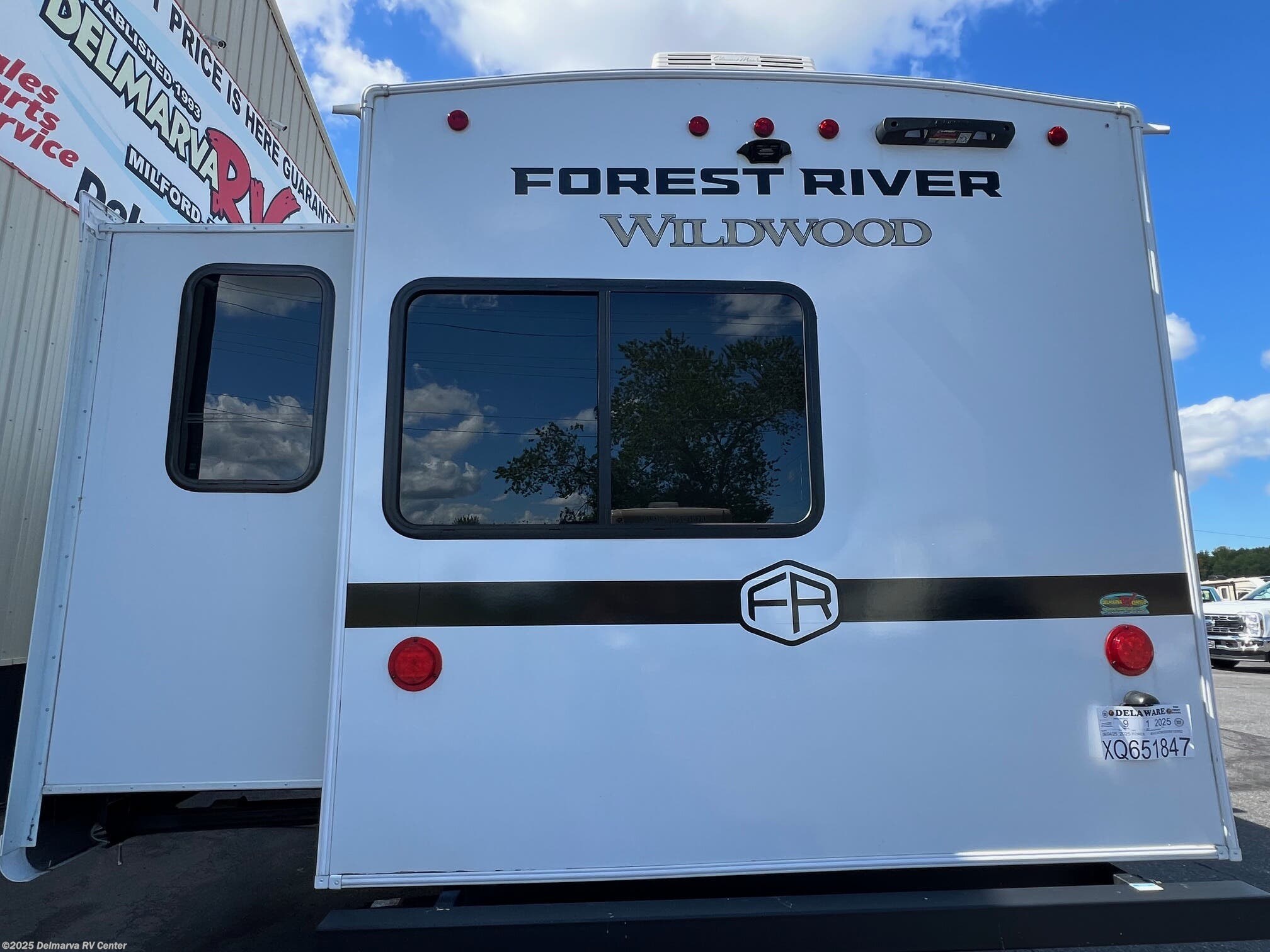 Used 2025 Forest River Wildwood 36VBDS available in Milford North, Delaware