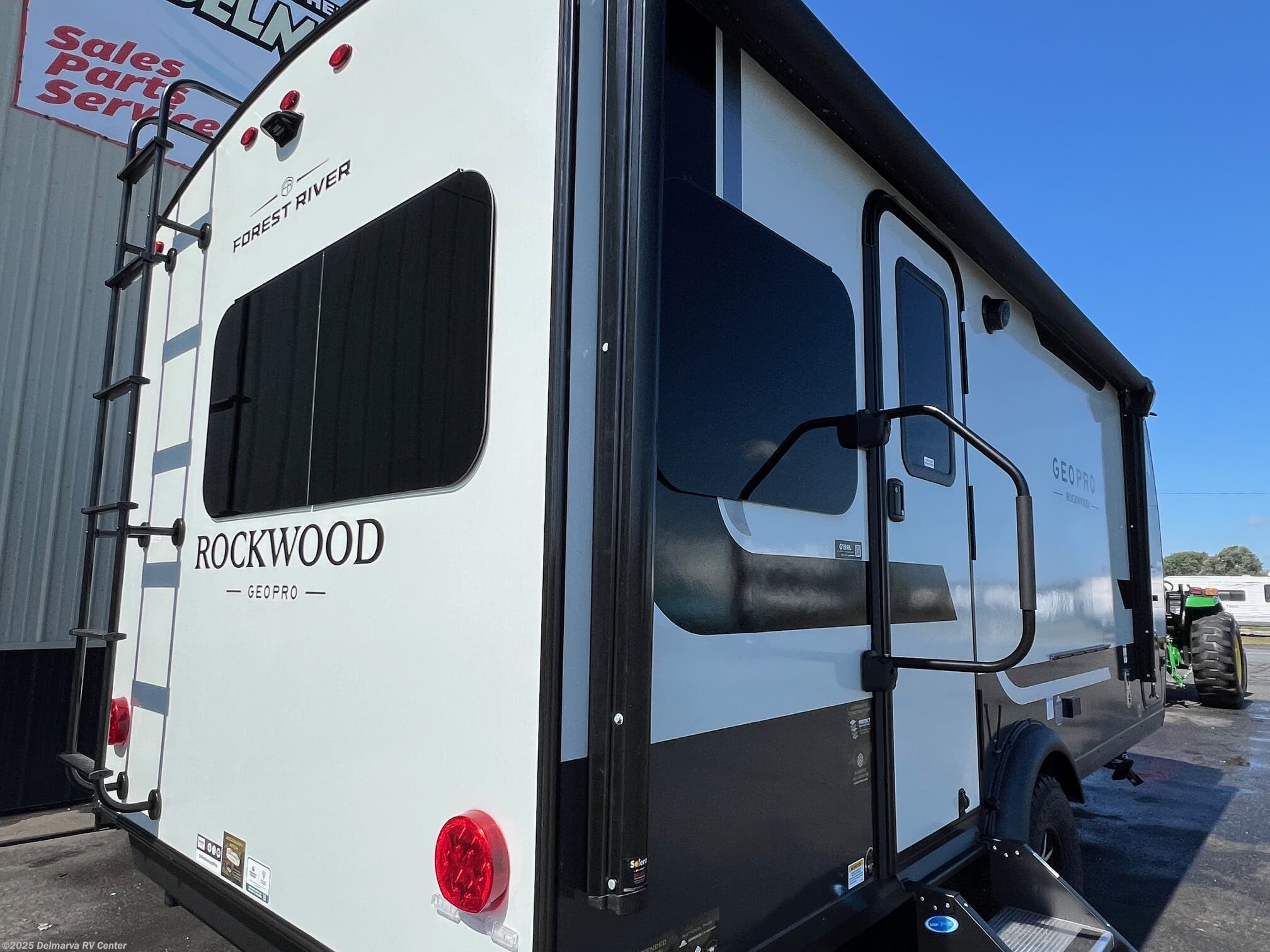 Contact us now about this 2026 Forest River Rockwood Geo Pro G19RL! 2026 Rockwood Geo Pro G19RL by Forest River from Delmarva RV Center in Milford, Delaware