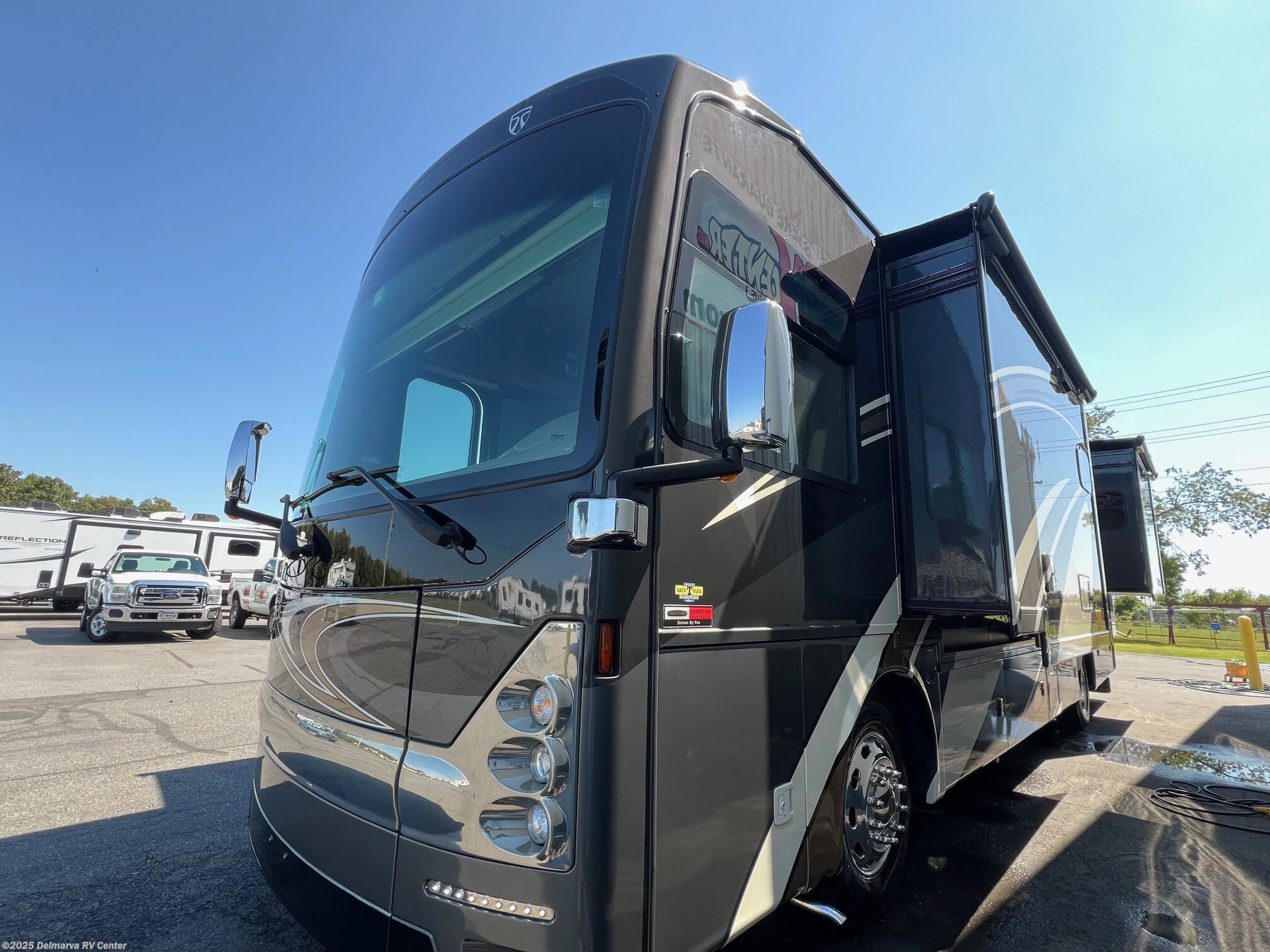 Contact us now about this 2016 Thor Motor Coach Tuscany XTE 36MQ! 2016 Tuscany XTE 36MQ by Thor Motor Coach from Delmarva RV Center (Milford North) in Milford North, Delaware