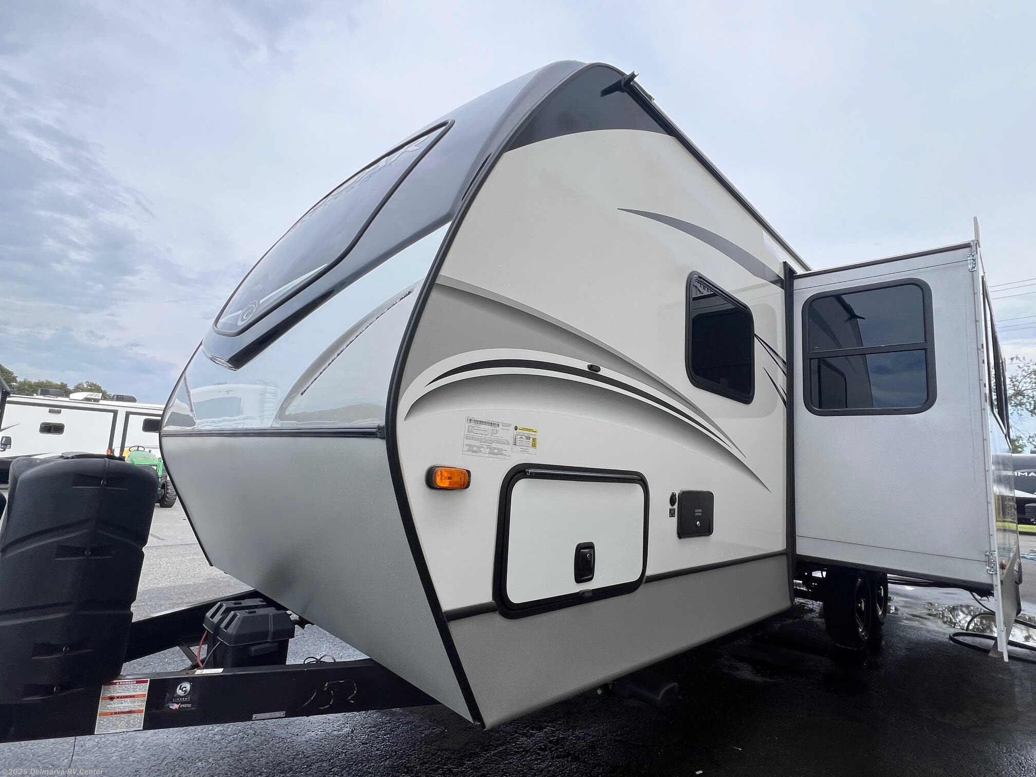 Contact us now about this 2021 Keystone Cougar Half-Ton East 26RBS! 2021 Cougar Half-Ton East 26RBS by Keystone from Delmarva RV Center (Milford North) in Milford North, Delaware