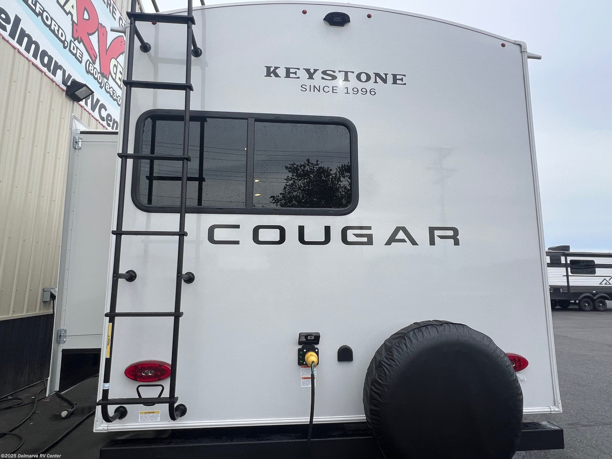 Contact us now about this 2026 Keystone Cougar Half-Ton 22MLS! 2026 Cougar Half-Ton 22MLS by Keystone from Delmarva RV Center (Milford North) in Milford North, Delaware