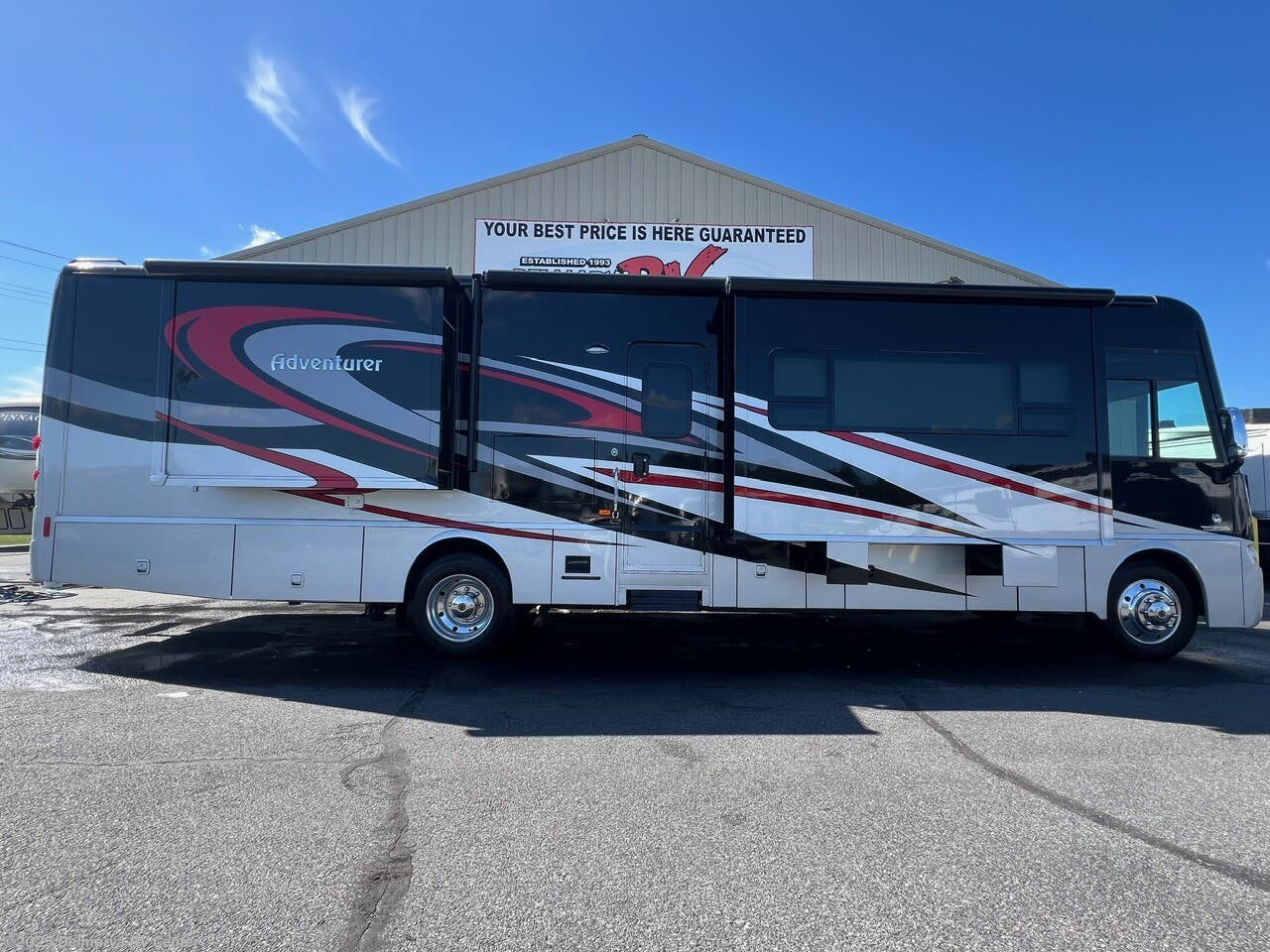 Email now about this 2016 Winnebago Adventurer 37F! Used 2016 Winnebago Adventurer 37F available in Milford North, Delaware