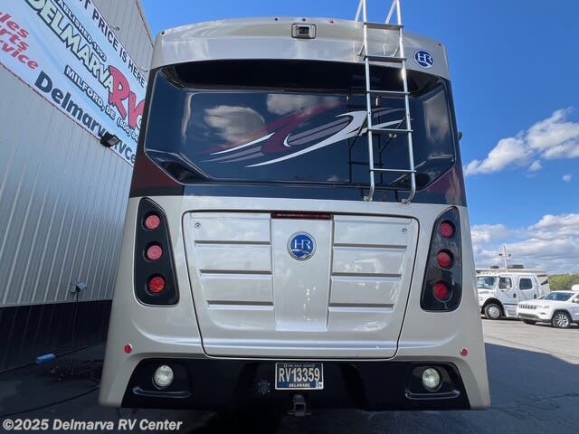 Contact us now about this 2016 Holiday Rambler Vacationer 35DK! 2016 Vacationer 35DK by Holiday Rambler from Delmarva RV Center (Milford North) in Milford North, Delaware
