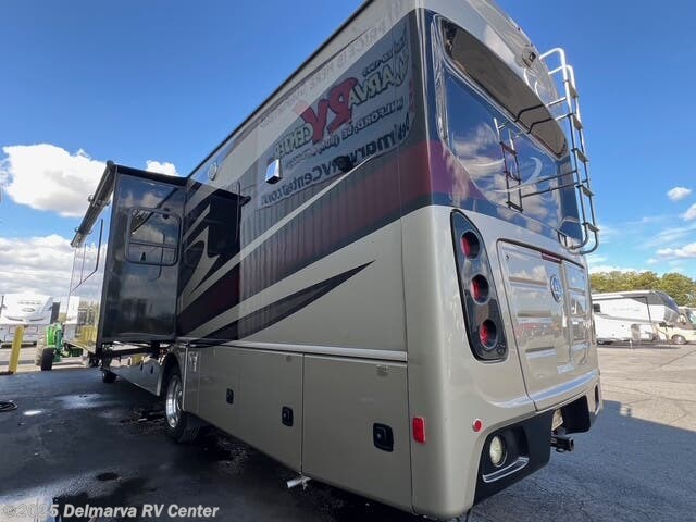 Used 2016 Holiday Rambler Vacationer 35DK available in Milford North, Delaware