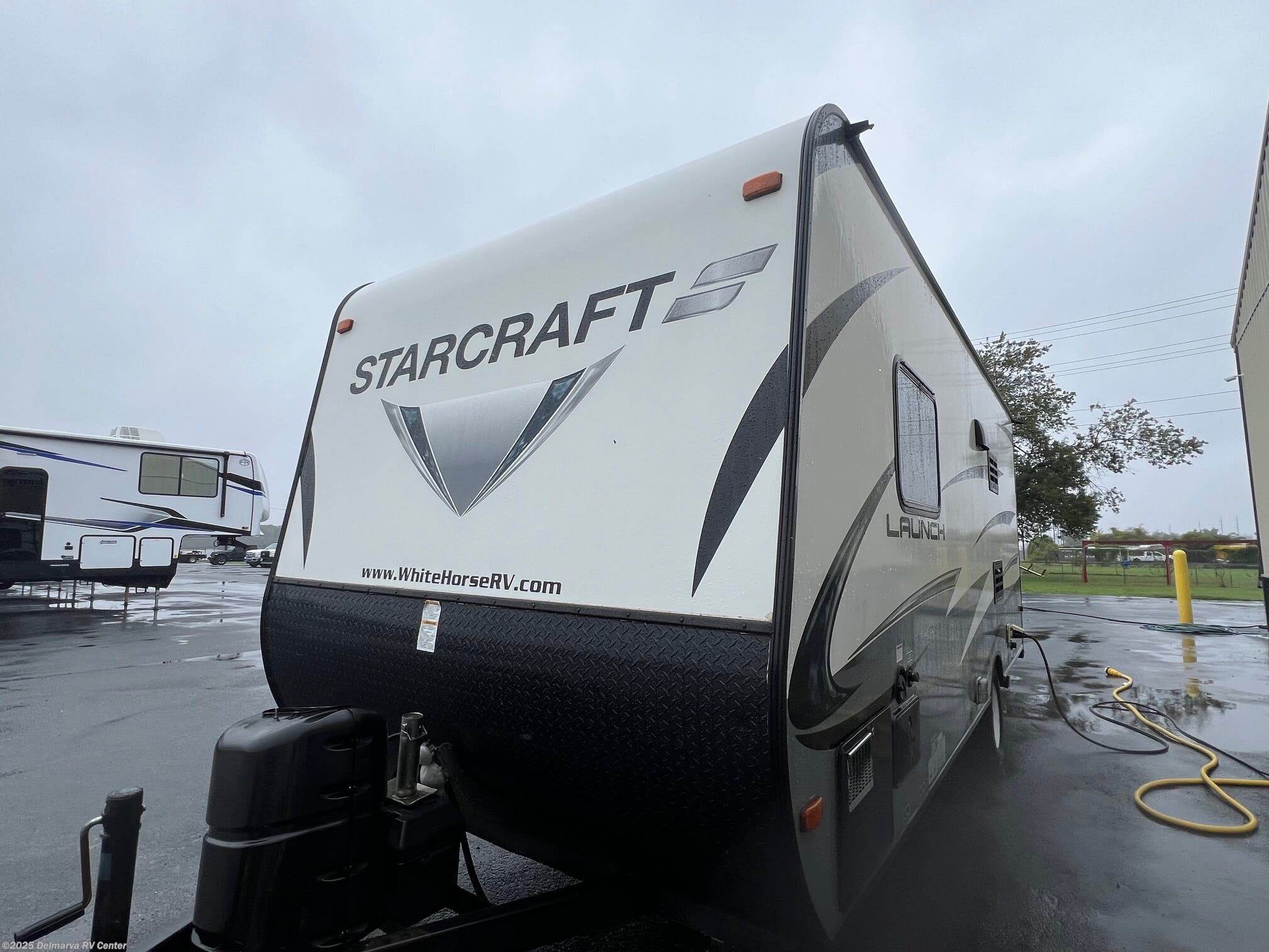 Used 2018 Starcraft Launch 17QB available in Milford, Delaware