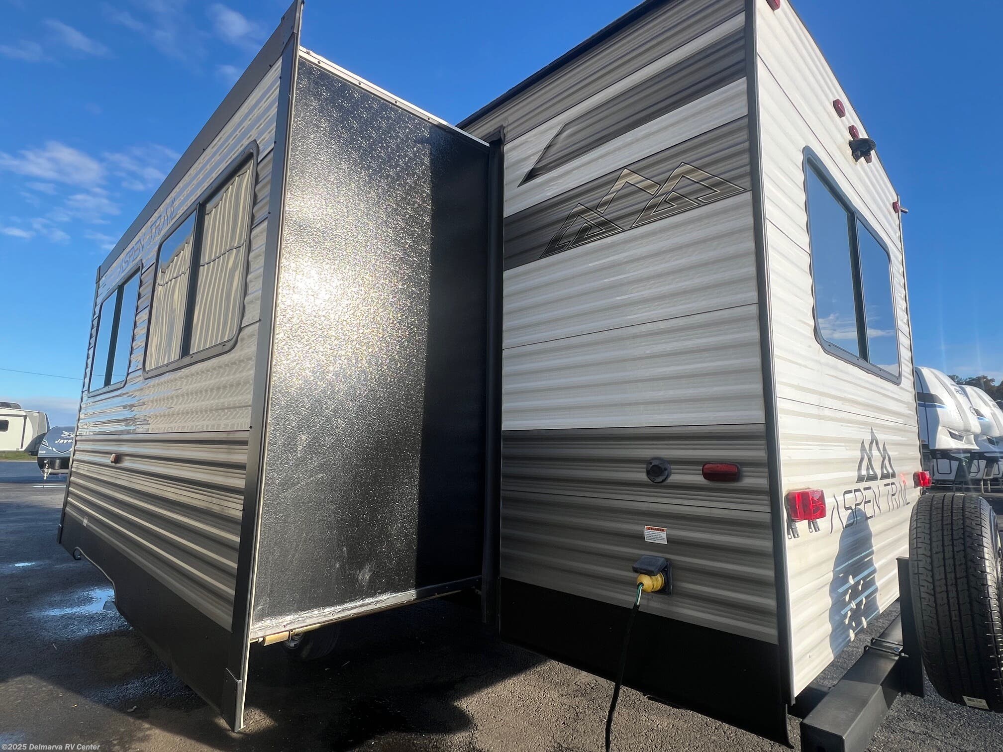 Contact us now about this 2022 Dutchmen Aspen Trail 2860RLS! 2022 Aspen Trail 2860RLS by Dutchmen from Delmarva RV Center in Milford, Delaware