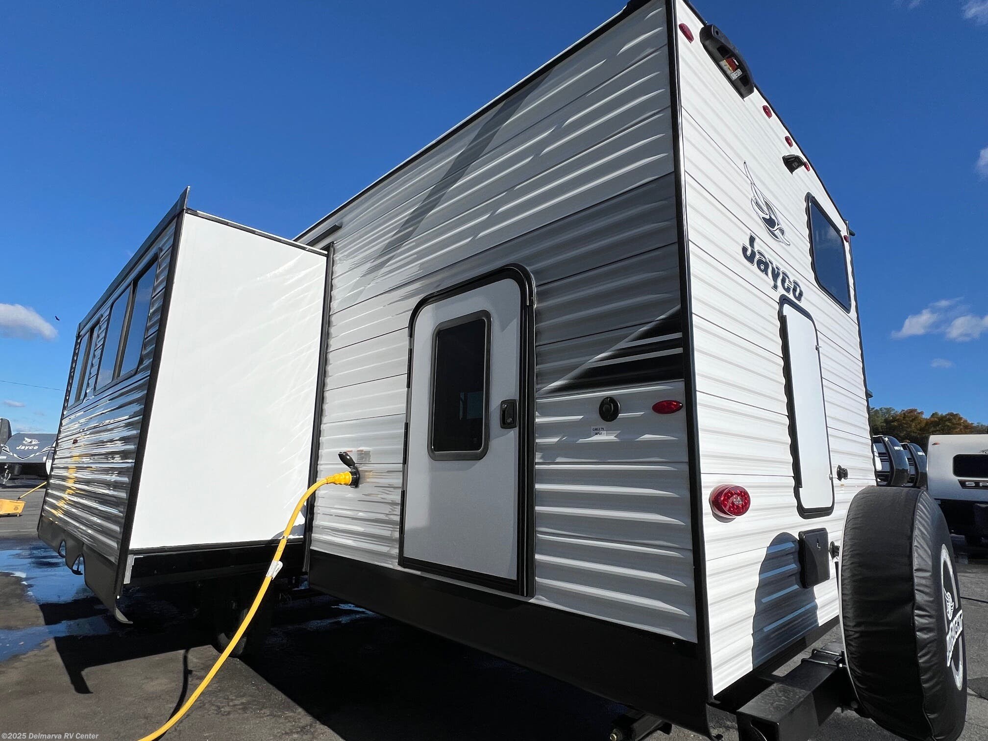 New 2026 Jayco Jay Flight 295TBS available in Milford, Delaware