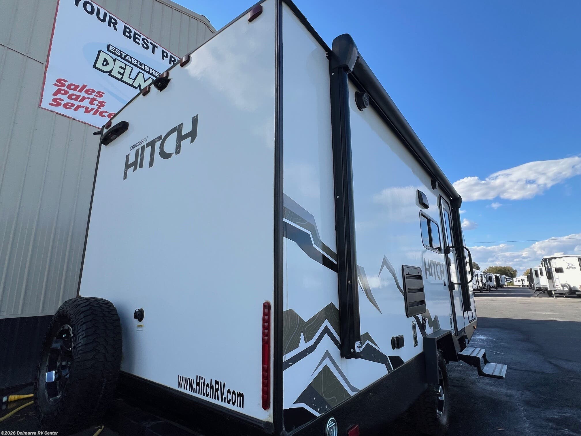 Call now about this 2022 Cruiser RV Hitch 18BHS! 2022 Cruiser RV Hitch 18BHS - Used Travel Trailer For Sale by Delmarva RV Center in Milford, Delaware