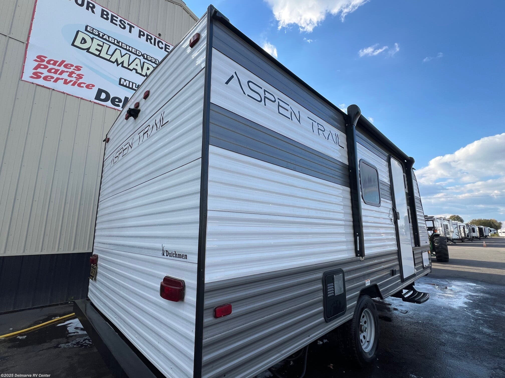Used 2023 Dutchmen Aspen Trail 17BH available in Milford, Delaware