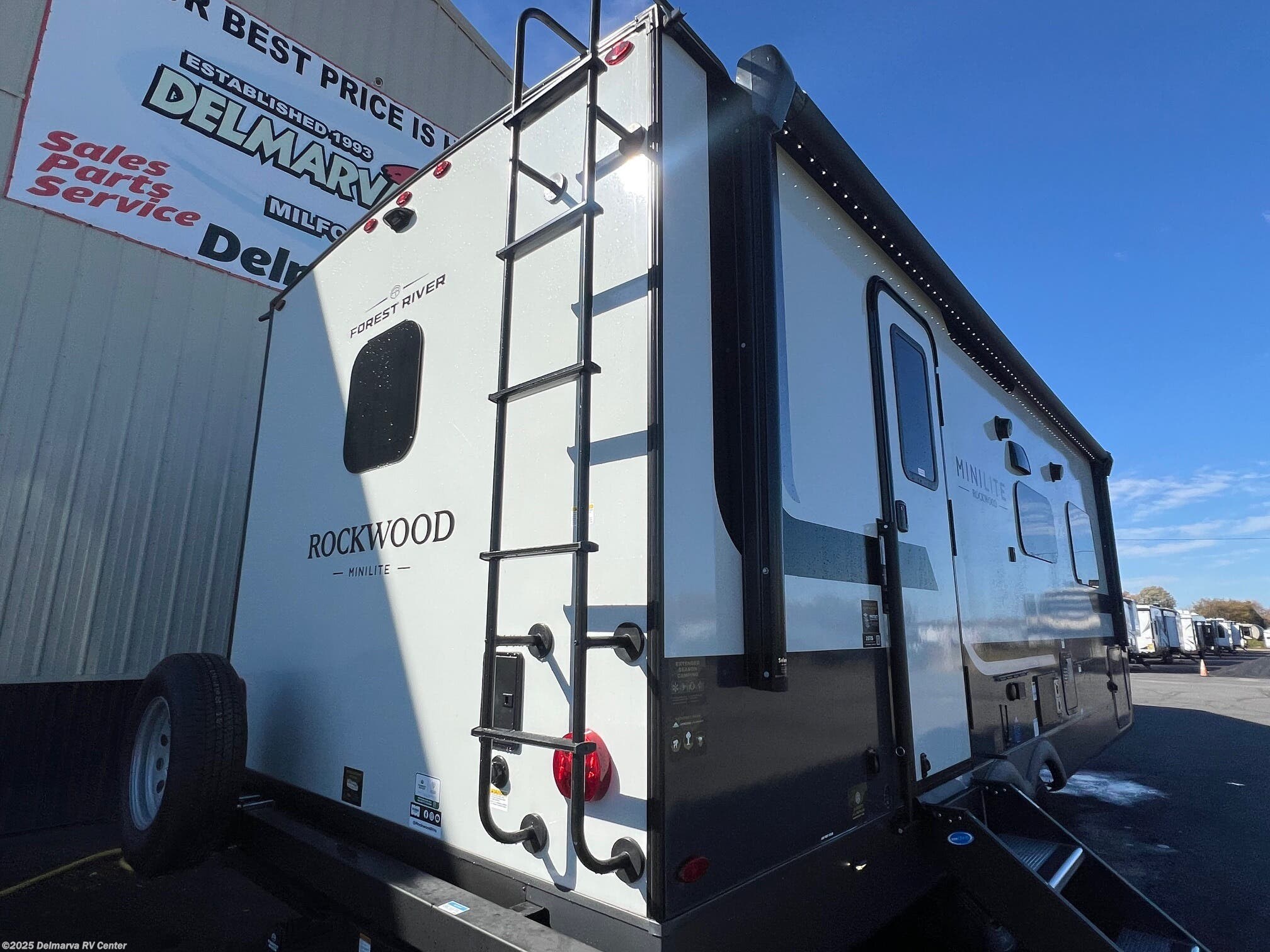 New 2026 Forest River Rockwood Mini Lite 2511S available in Milford, Delaware