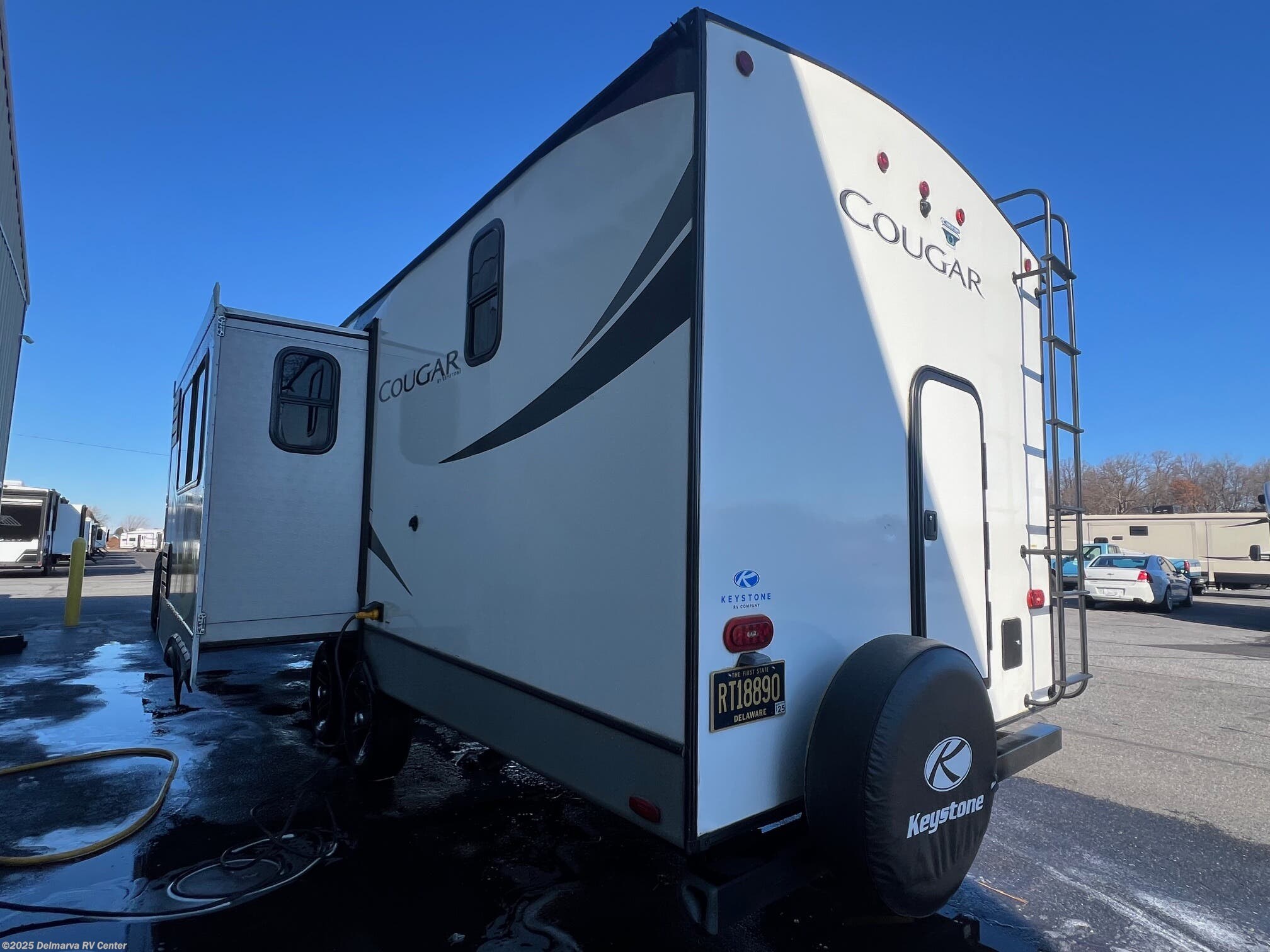 Used 2021 Keystone Cougar Half-Ton 25DBSWE available in Milford, Delaware