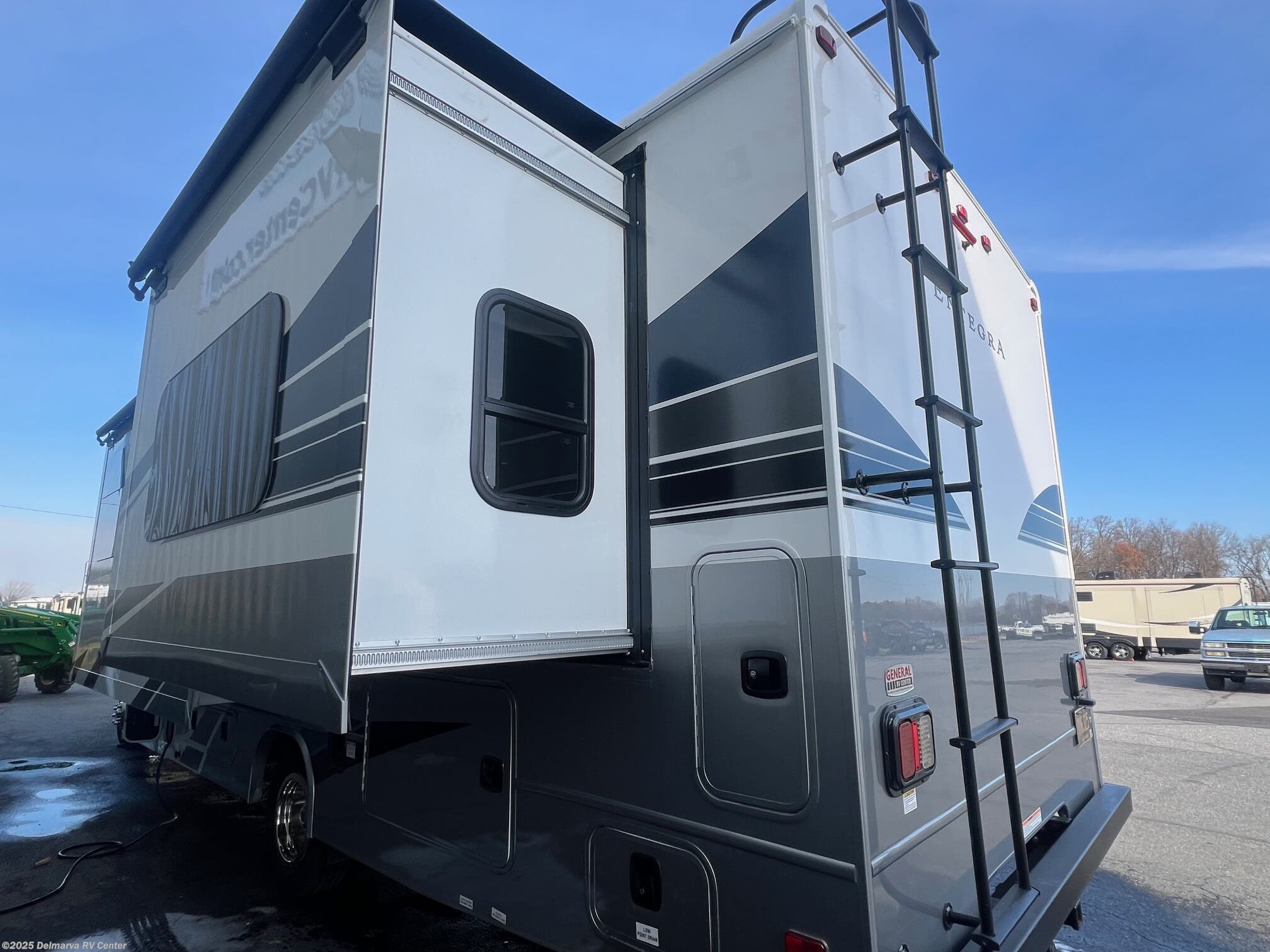 Contact us now about this 2024 Entegra Coach Esteem 27U! 2024 Esteem 27U by Entegra Coach from Delmarva RV Center (Milford North) in Milford North, Delaware