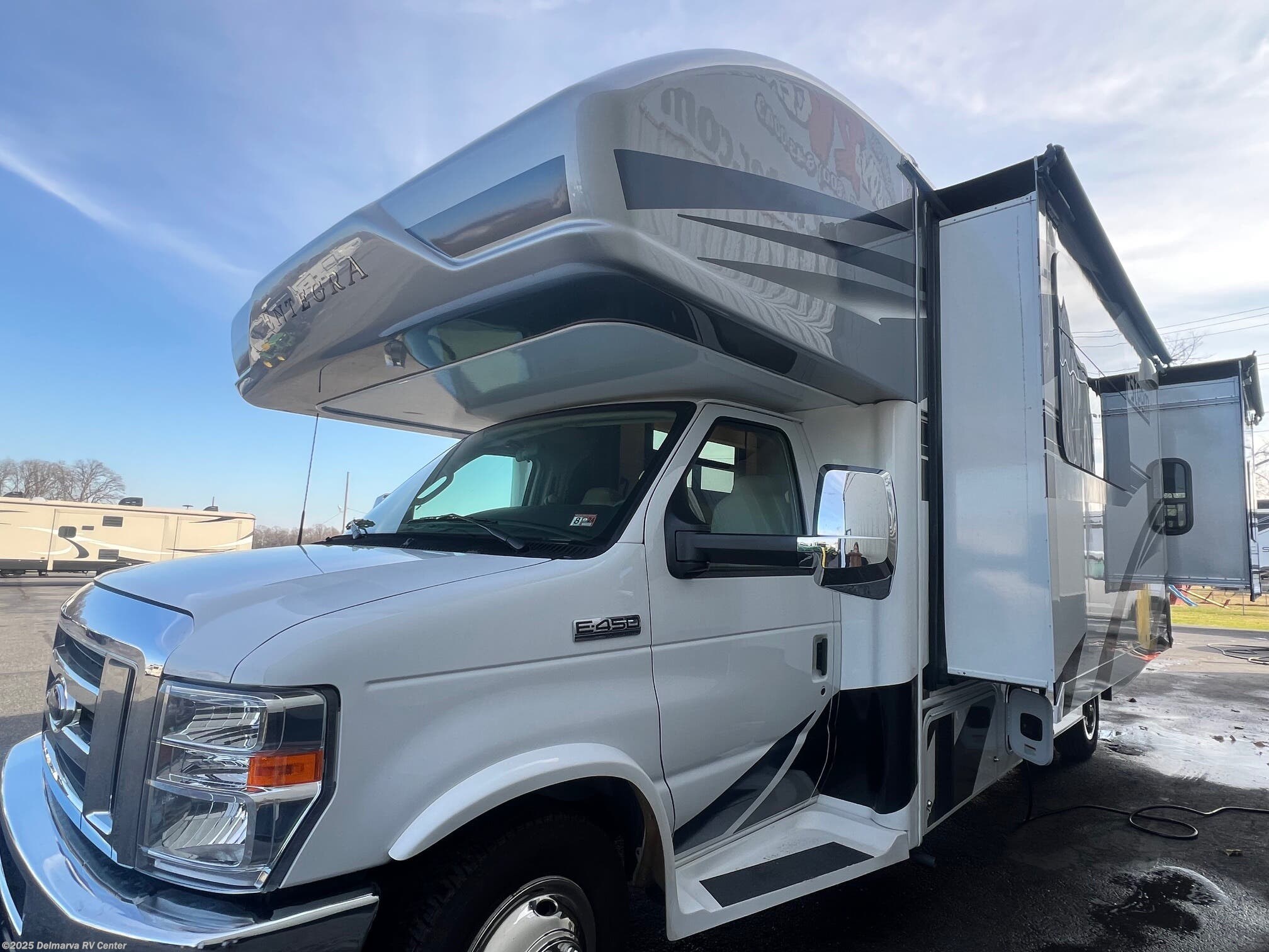 Used 2024 Entegra Coach Esteem 27U available in Milford North, Delaware