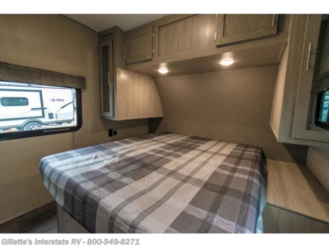 2022 Catalina Legacy 293QBCK by Coachmen from Gillette