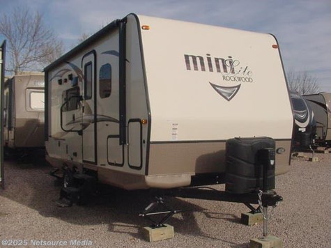 2017 Forest River Rockwood Mini Lite 2104S Front Murphy Bed/wSofa