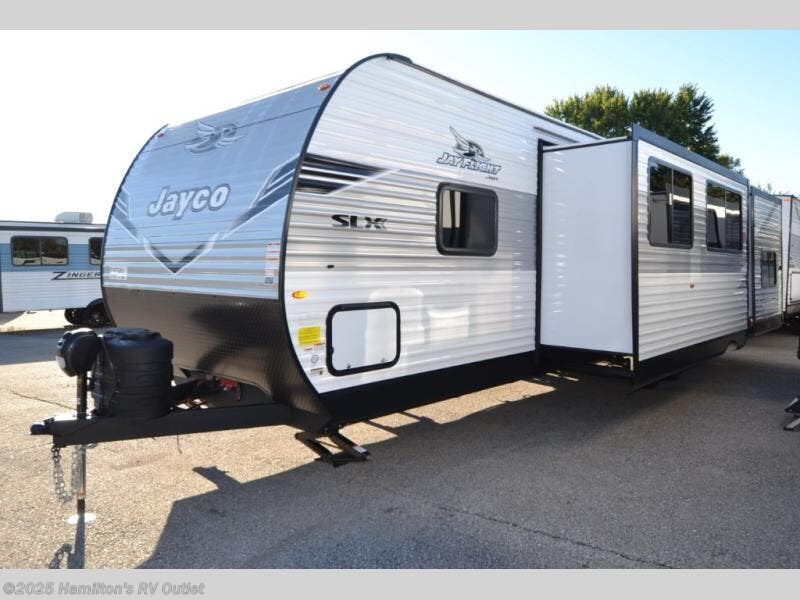 New 2026 Jayco Jay Flight SLX 321BDS available in Saginaw, Michigan