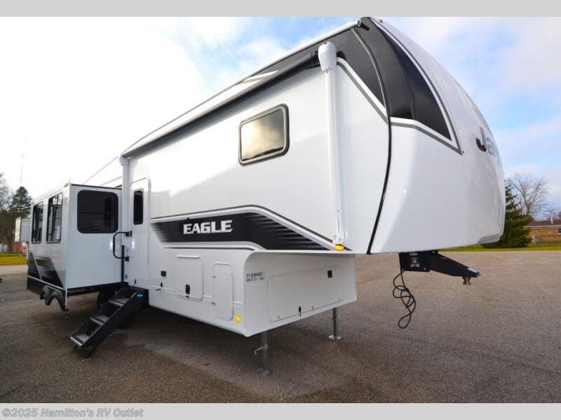 Email now about this 2026 Jayco Eagle SLE 30RLT! New 2026 Jayco Eagle SLE 30RLT available in Saginaw, Michigan