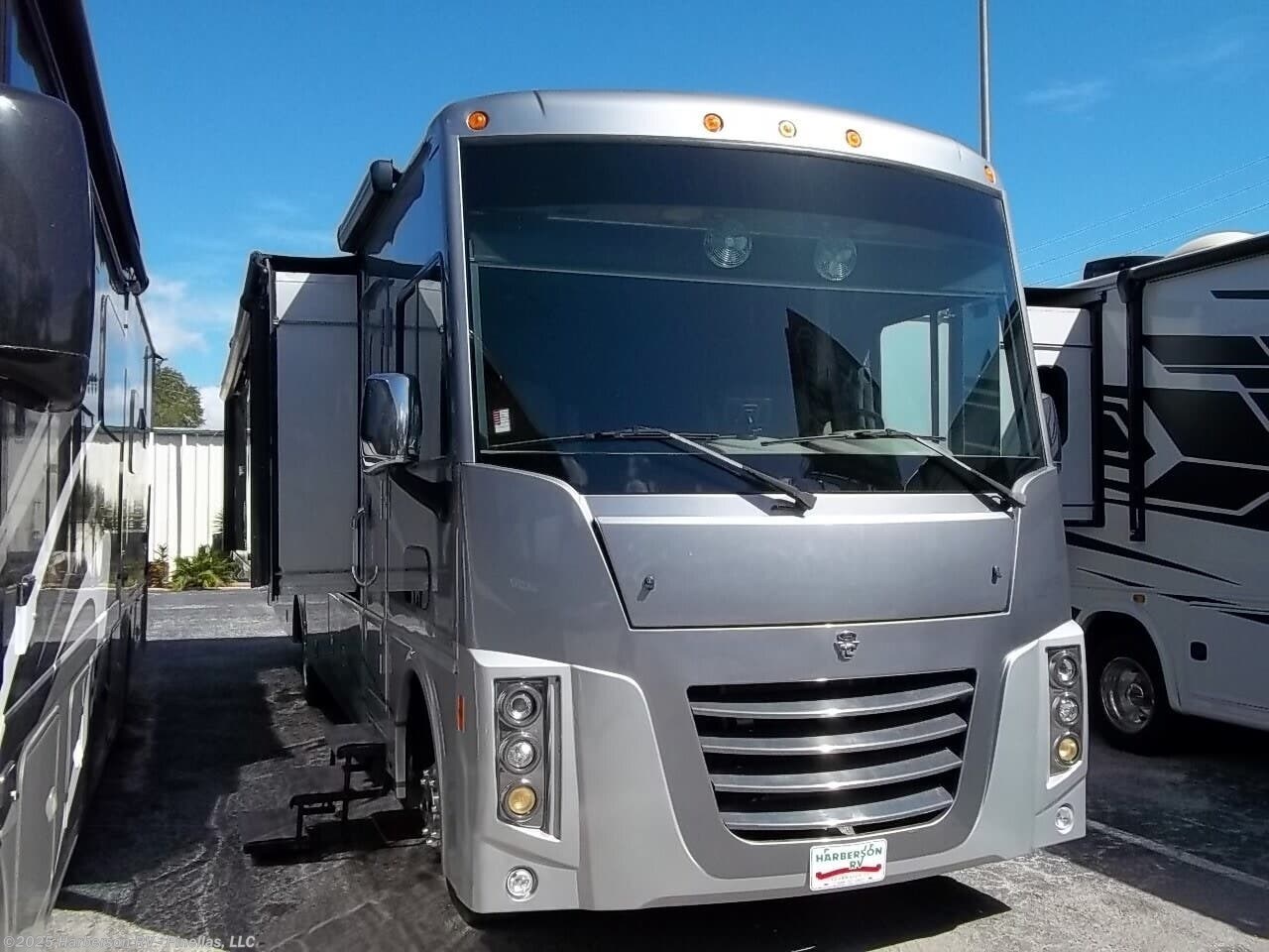 Email now about this 2016 Winnebago Sightseer 36Z! Used 2016 Winnebago Sightseer 36Z available in Clearwater, Florida