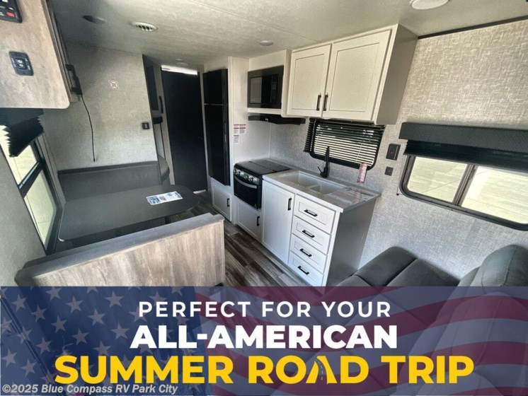 Email now about this 2025 Jayco Jay Flight SLX 260BH! New 2025 Jayco Jay Flight SLX 260BH available in Park City, Kansas