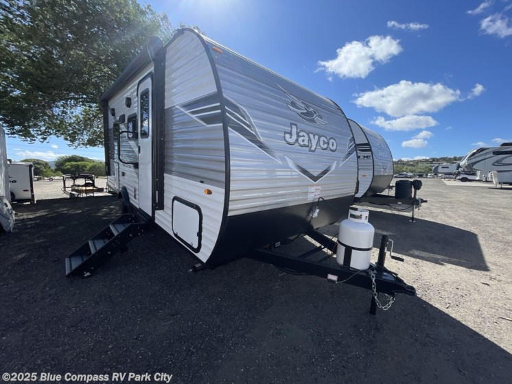 Email now about this 2025 Jayco Jay Flight SLX 160LKW! New 2025 Jayco Jay Flight SLX 160LKW available in Park City, Kansas
