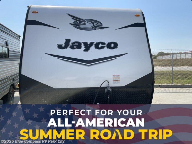 Email now about this 2022 Jayco Jay Flight SLX Western Edition Flight 195rb Slx! Used 2022 Jayco Jay Flight SLX Western Edition Flight 195rb Slx available in Park City, Kansas