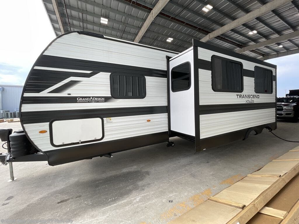 Email now about this 2025 Grand Design Transcend Xplor 27DBX! New 2025 Grand Design Transcend Xplor 27DBX available in Park City, Kansas