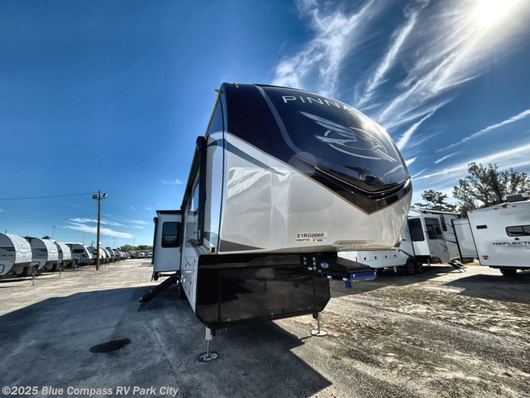 Email now about this 2026 Jayco Pinnacle 38KPTS! New 2026 Jayco Pinnacle 38KPTS available in Park City, Kansas