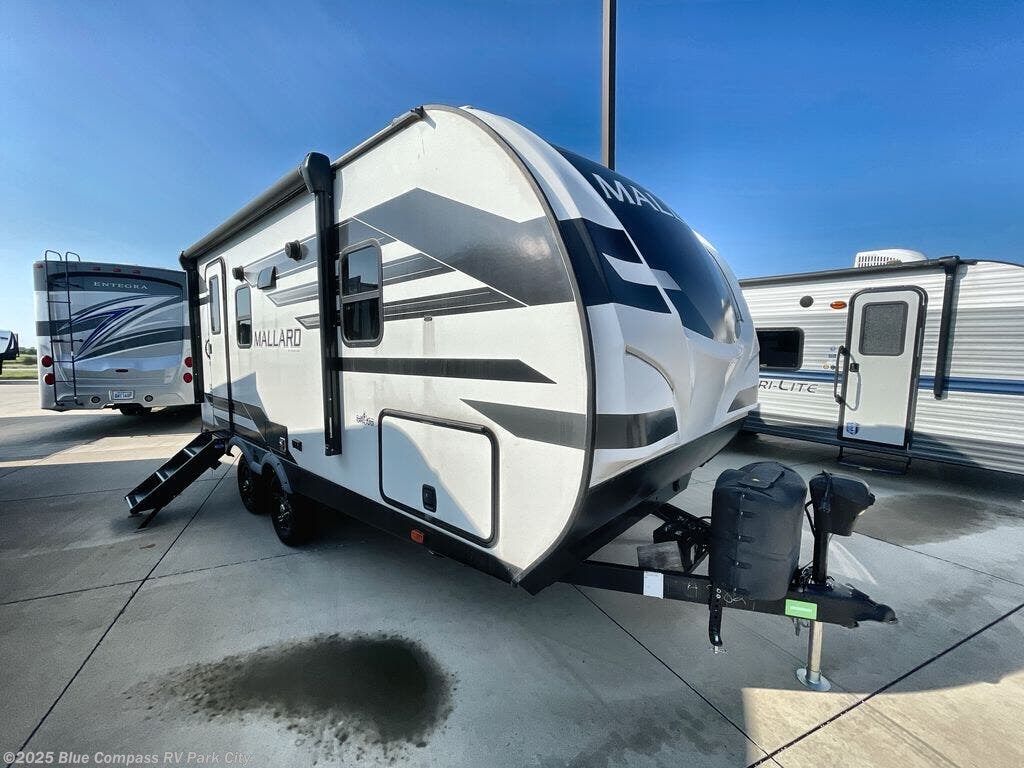 Used 2021 Heartland Mallard 210RB available in Park City, Kansas