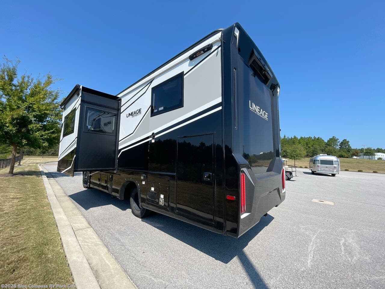 Call now about this 2026 Grand Design Lineage Series M 25TK! 2026 Grand Design Lineage Series M 25TK - New Class C For Sale by Blue Compass RV Park City in Park City, Kansas