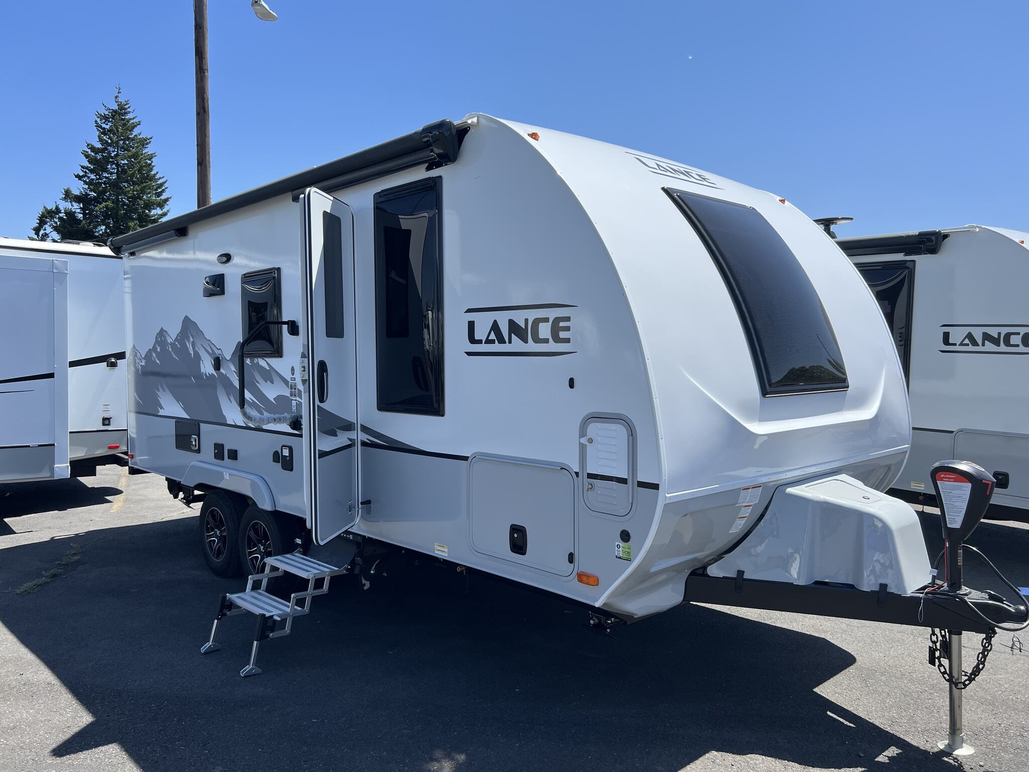 Email now about this 2026 Lance TT 1985! New 2026 Lance TT 1985 available in Salem, Oregon