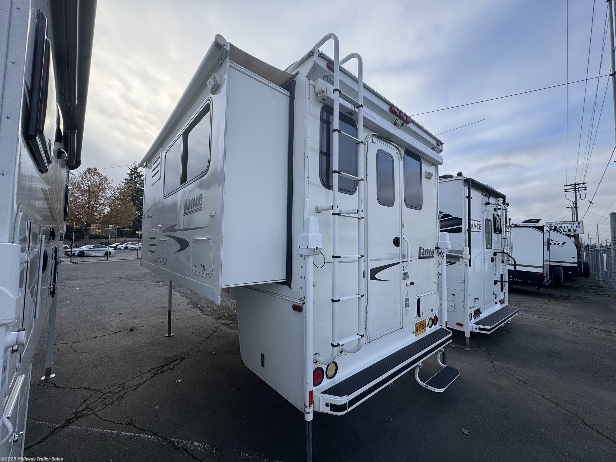 Used 2007 Lance TC 1181 available in Salem, Oregon
