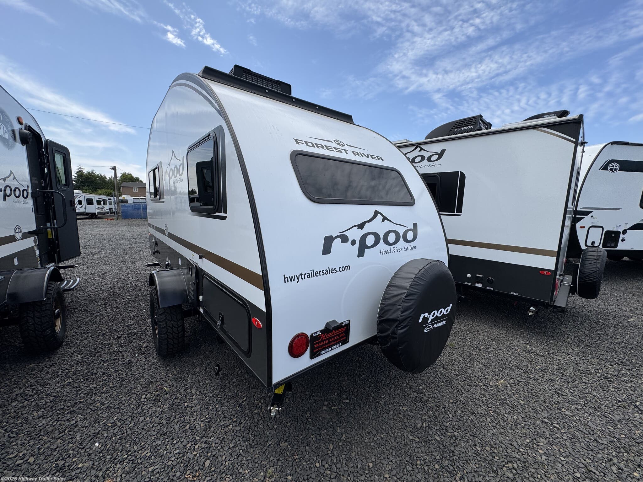 Contact us now about this 2026 Forest River R-Pod 171! 2026 R-Pod 171 by Forest River from Highway Trailer Sales in Salem, Oregon