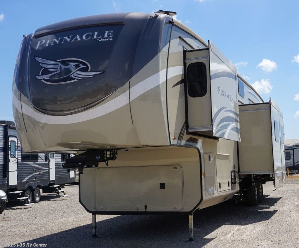 2019 Jayco Pinnacle 37MDQS RV For Sale In Denton TX 76207 CF4112