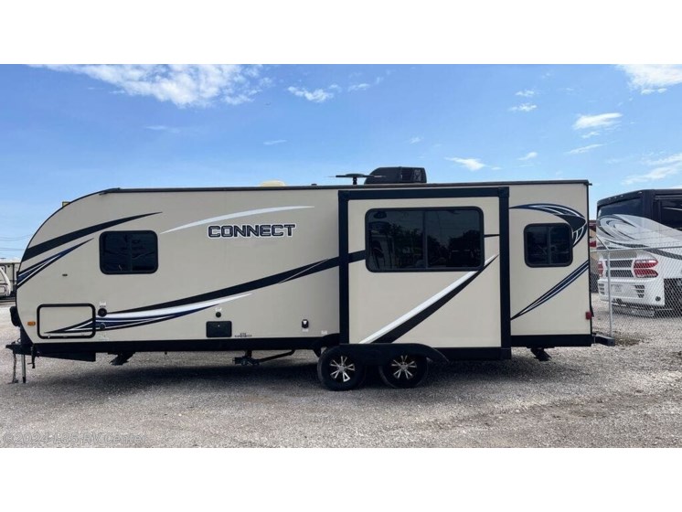 Used 2017 K-Z Connect® C241RLK available in Denton, Texas