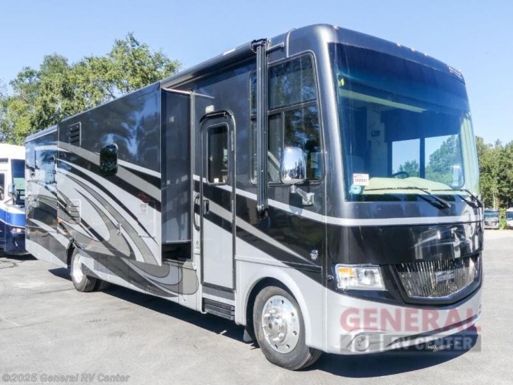 Email now about this 2016 Newmar Canyon Star 3755! Used 2016 Newmar Canyon Star 3755 available in Winter Garden, Florida
