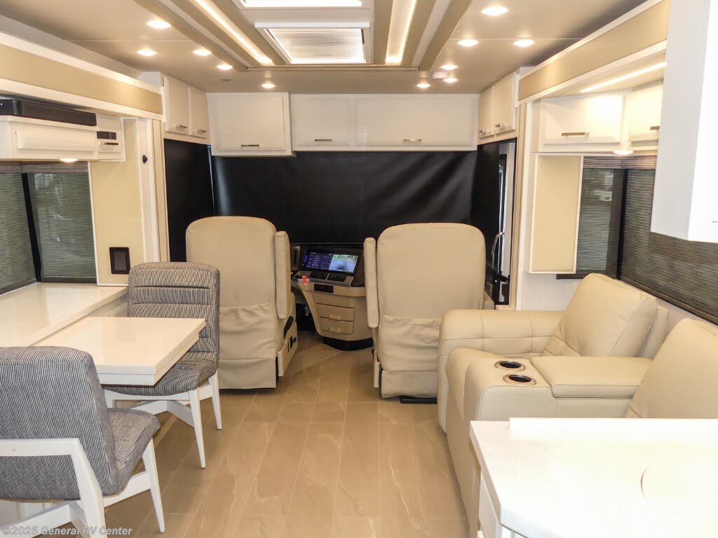 New 2025 Newmar New Aire 3539 available in Winter Garden, Florida