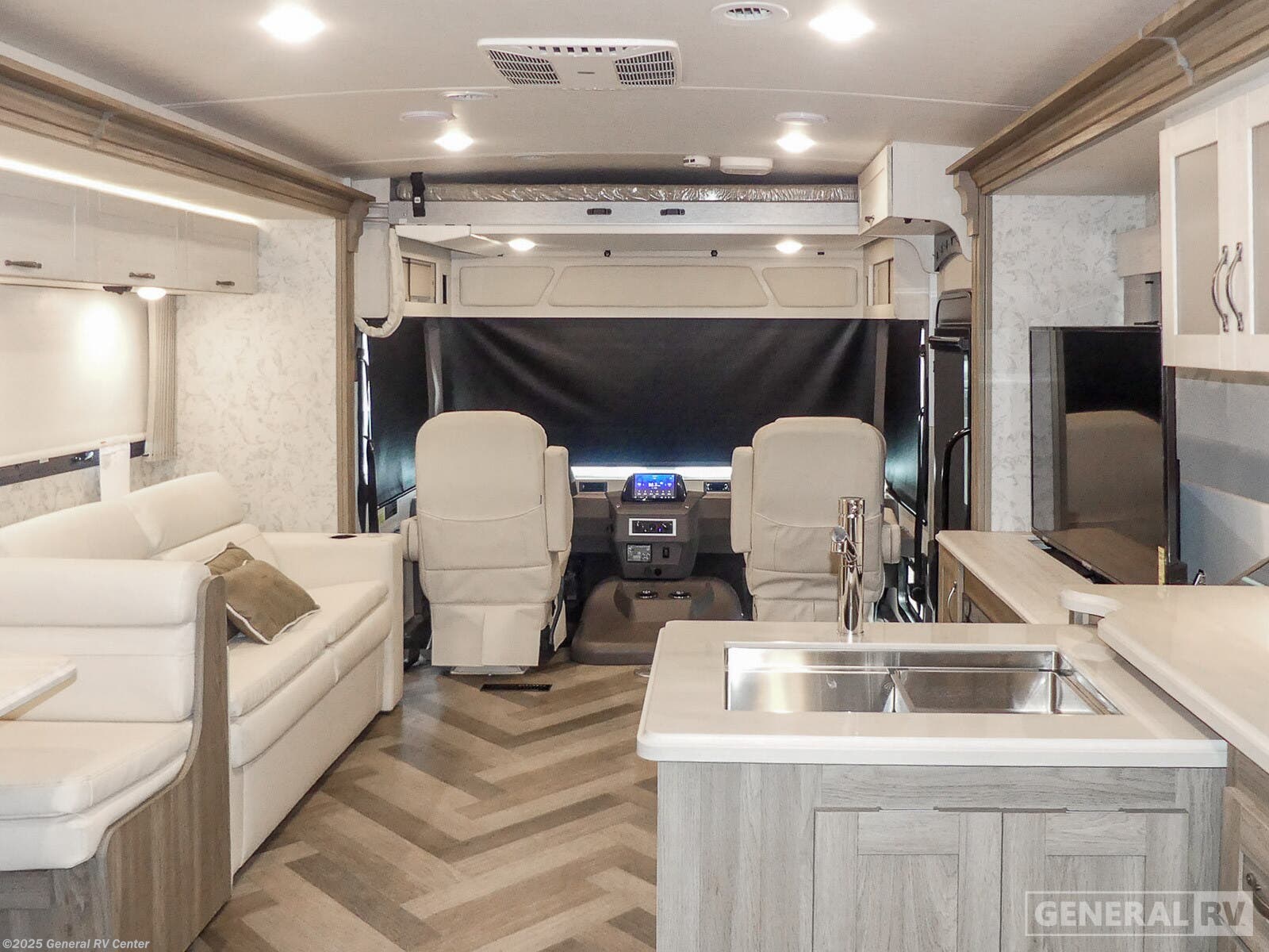 New 2025 Winnebago Adventurer 36Z available in Winter Garden, Florida