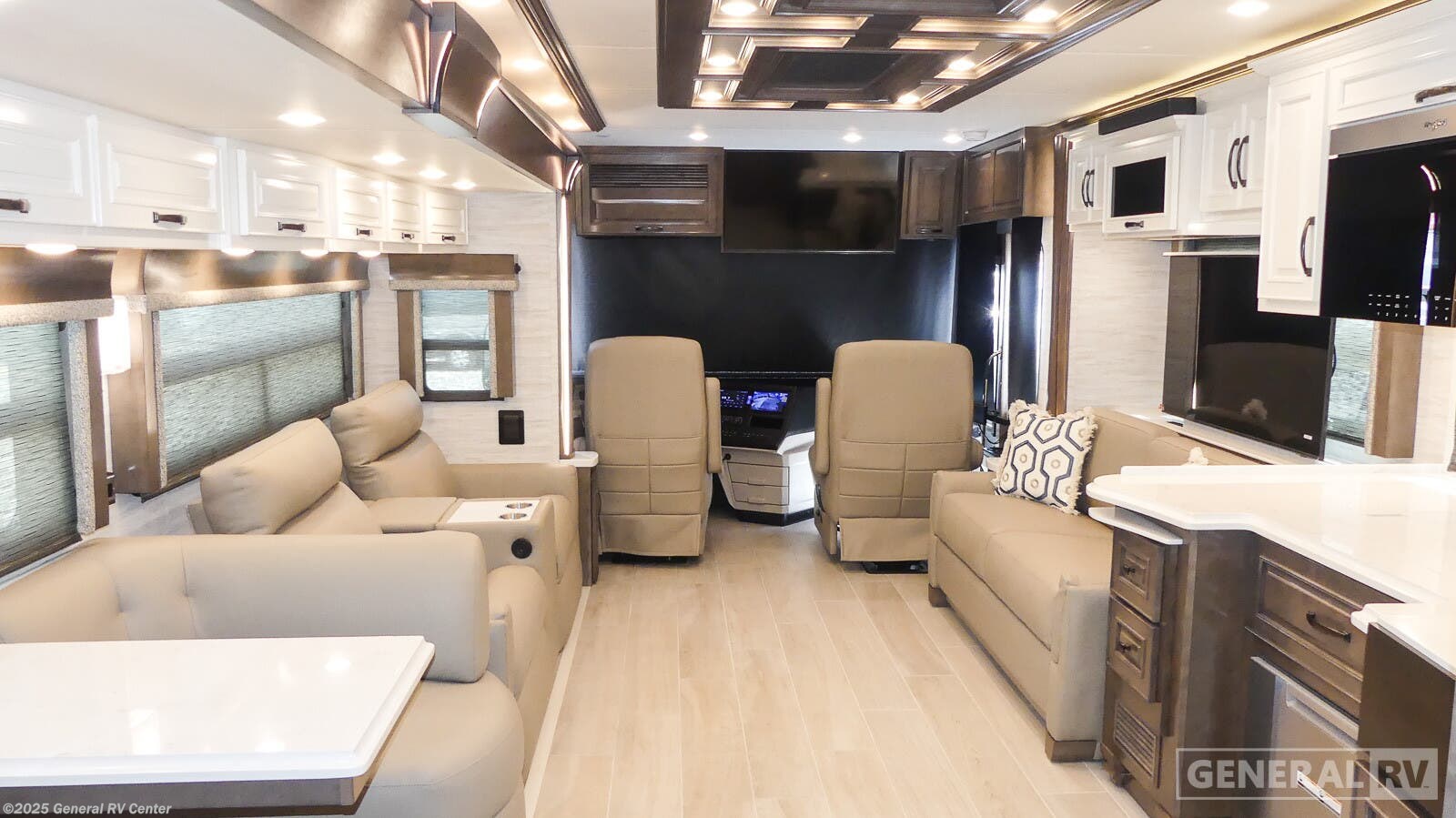 New 2026 Newmar Dutch Star 4081 available in Winter Garden, Florida