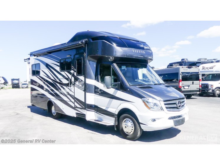 Email now about this 2018 Tiffin Wayfarer 24QW! Used 2018 Tiffin Wayfarer 24QW available in Winter Garden, Florida