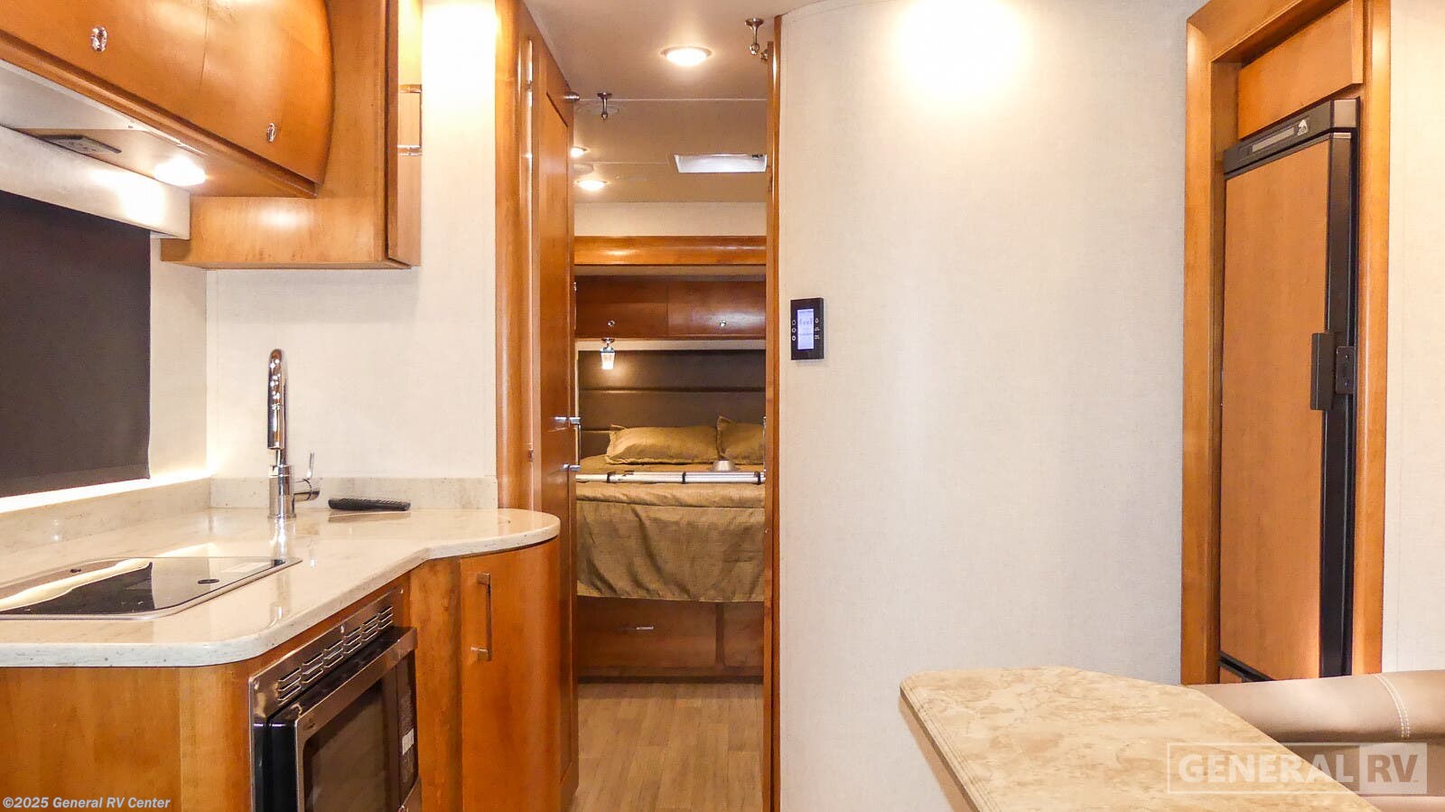 Used 2018 Tiffin Wayfarer 24QW available in Winter Garden, Florida