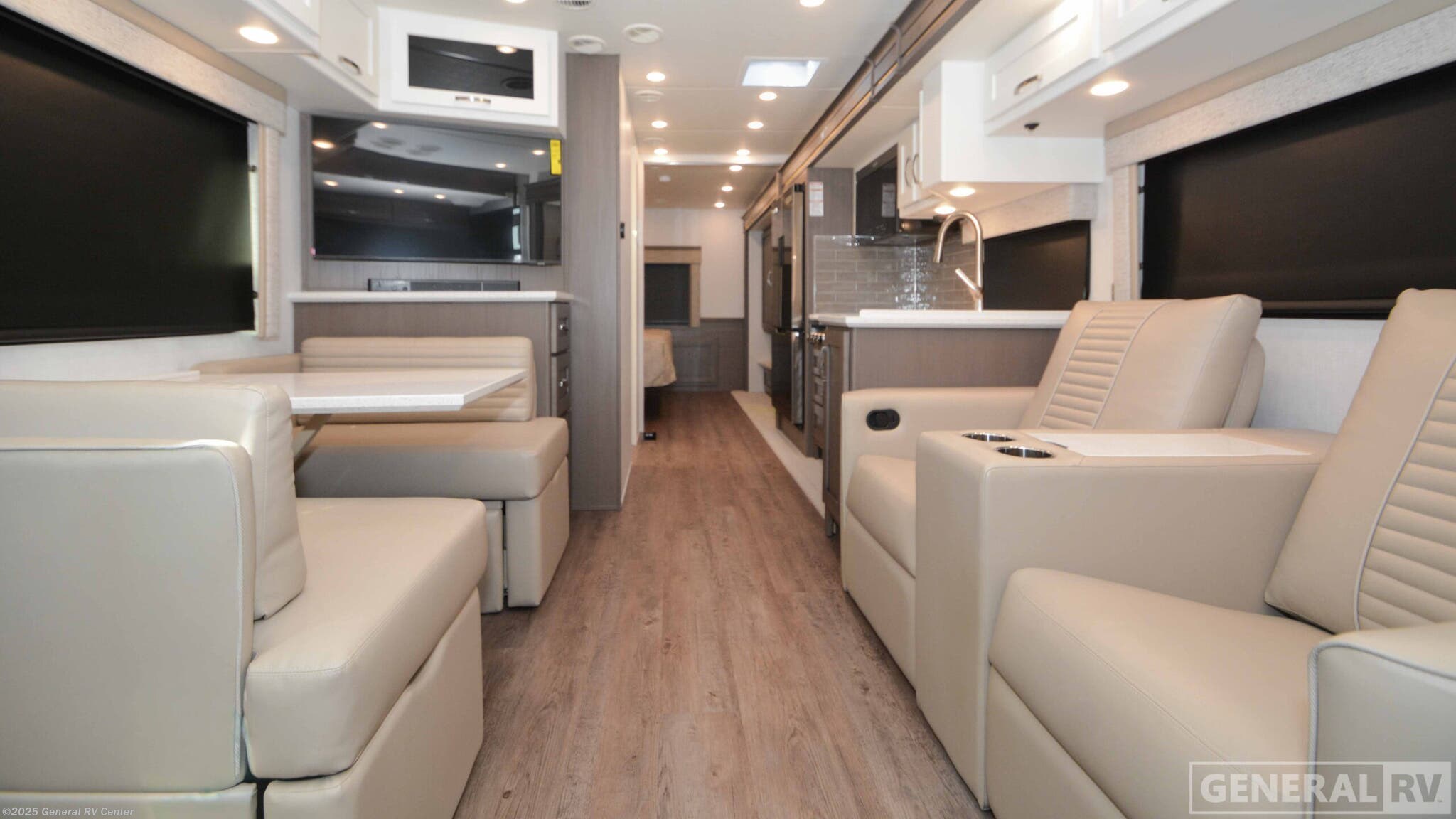 Call now about this 2026 Newmar Bay Star 3114! 2026 Newmar Bay Star 3114 - New Class A For Sale by General RV Center in Winter Garden, Florida