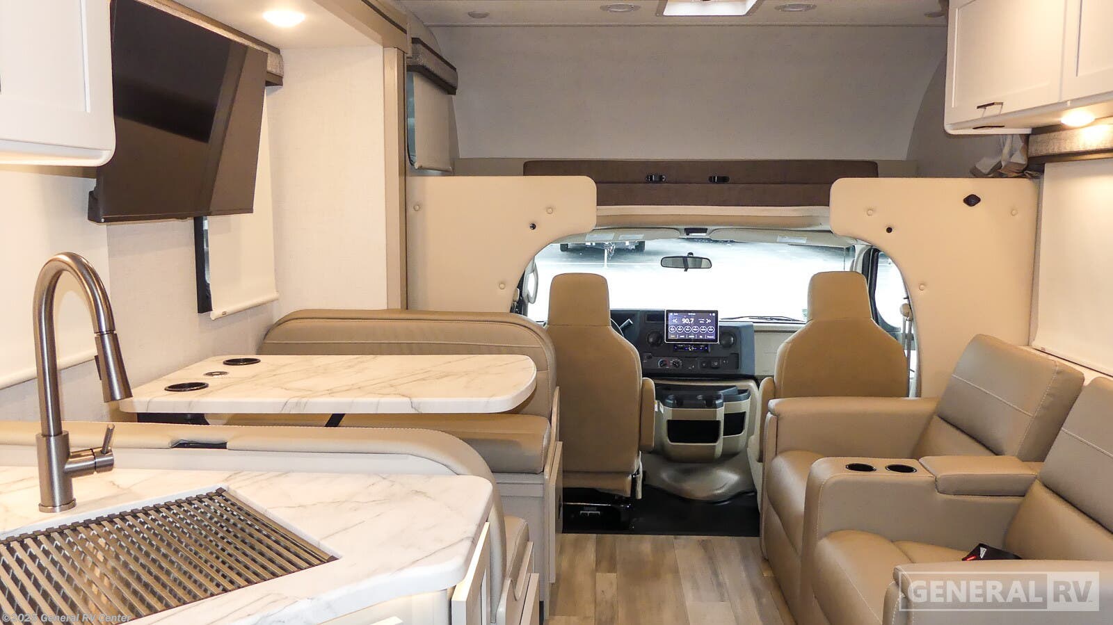 New 2026 Thor Motor Coach Pasadena SE28 available in Winter Garden, Florida