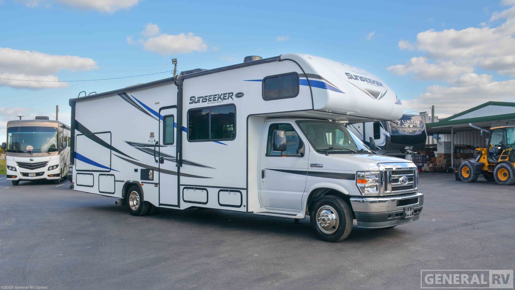 Email now about this 2021 Forest River Sunseeker 2860DSF! Used 2021 Forest River Sunseeker 2860DSF available in Winter Garden, Florida