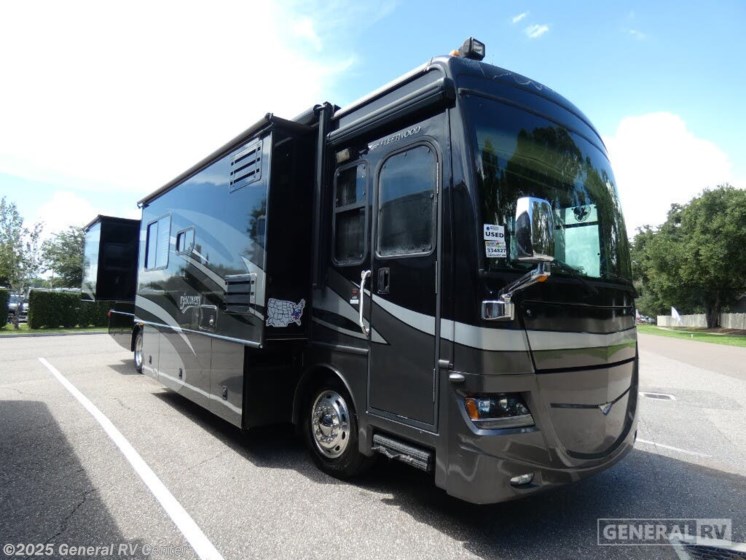 Email now about this 2008 Fleetwood Discovery 40X! Used 2008 Fleetwood Discovery 40X available in Winter Garden, Florida