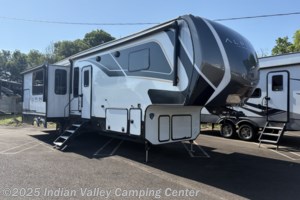 2024 Keystone Avalanche 338GK