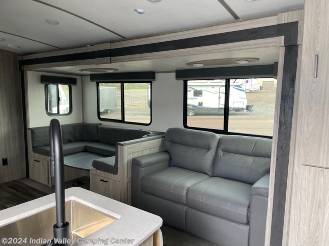 2023 Passport Grand Touring 3401QD GT by Keystone from Indian Valley Camping Center in Souderton, Pennsylvania